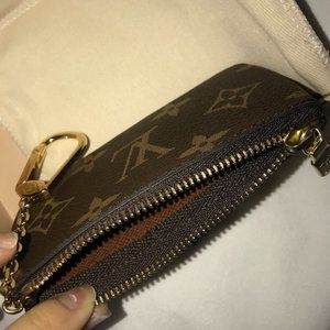 Louis Vuitton Key Pouch Monogram